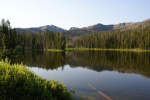 Sylvan Lake on the East Entrance road into YNP