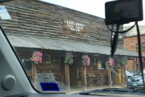 Shouldn’t every pizza parlor have a saloon, and look like this?