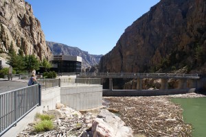 Buffalo Bill Dam & Visitor Center (upstream side).