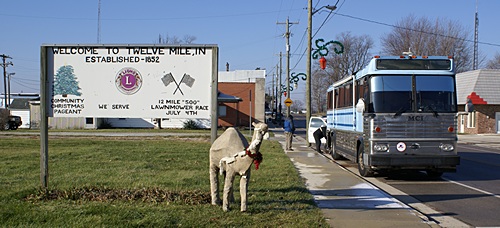 Butch & Fonda's MC-9 getting ready to depart Twelve Mile, IN.