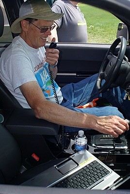 Steve (N8AR) operating the 6m opening from the radio in his car.